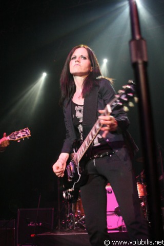 DolorĂšs OâRiordan – 2007/06/06 – Paris le Bataclan